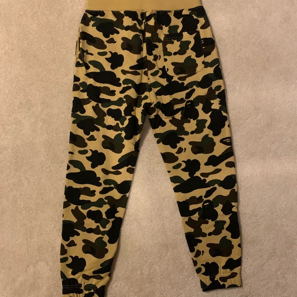 Bape OG Yellow Camo Sweatpants / Joggers - Picture 2 of 6